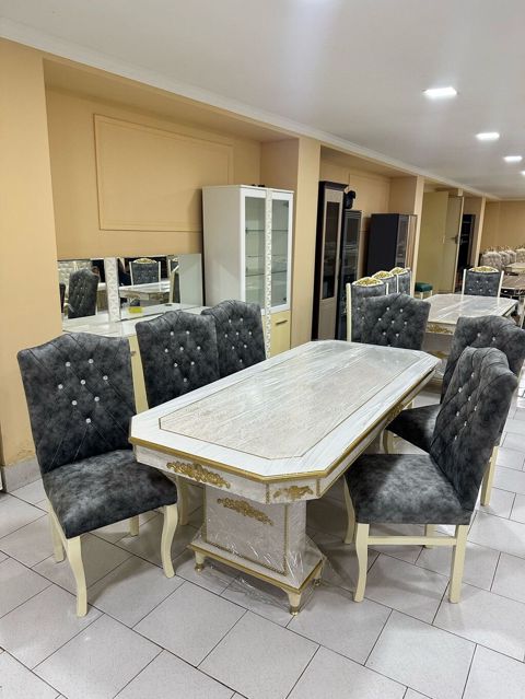 Qonaq otağı üçün, Yeni, Açılmayan, Oval masa, 6 stul — Bakı