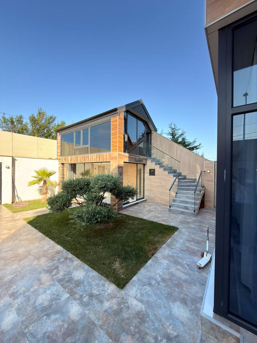 Satılır 5 otaqlı həyət evi/bağ evi 240 m² — Ev, villa, Bakı (3)