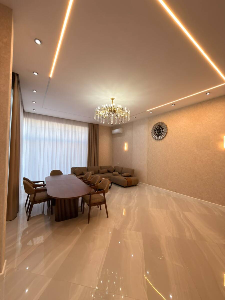 Satılır 5 otaqlı həyət evi/bağ evi 240 m² — Ev, villa, Bakı (9)