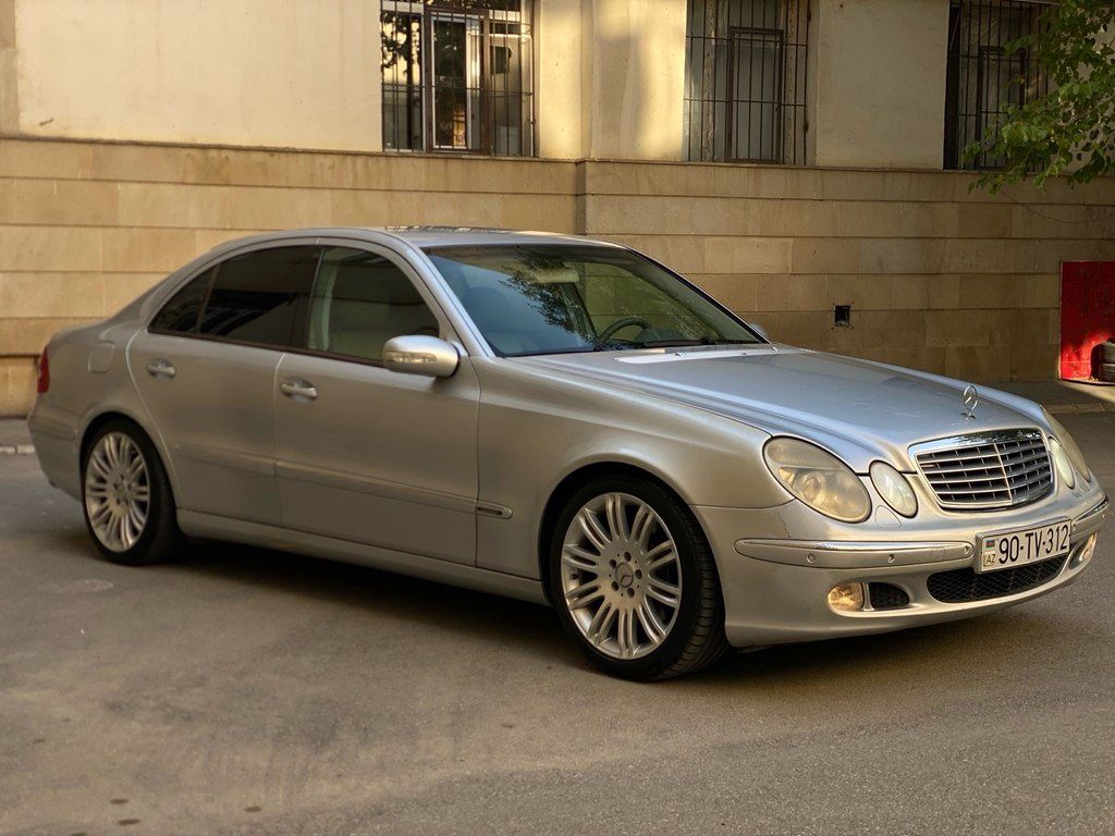 Mercedes E 320, 3.2 L, 2002 il, 330 000 km 90-TV-312 — Avtomobillər, Bakı (2)