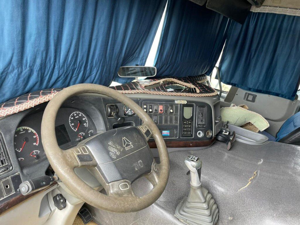 Howo Sinotruk, 9.5 L, 2013 il, 356 985 km — Yük maşınları, Gəncə (5)