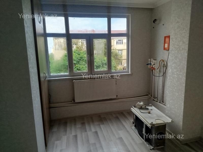 Satılır 2 otaqlı Bina evi menzil (Köhnə tikili), 37 m², 10-cu mikrorayon — Mənzil, Sumqayıt (12)