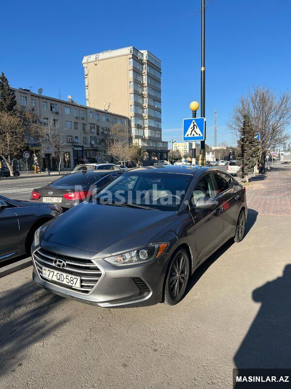 Hyundai Elantra, 2018 il 77-QD-587 — Minik avtomobili icarəsi, Bakı (3)