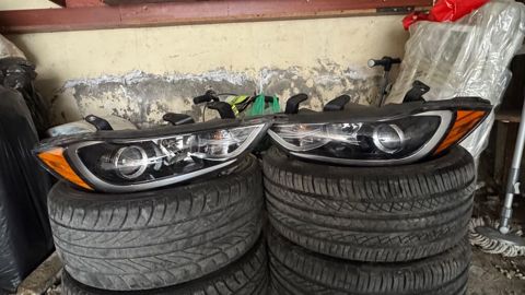 Hyundai Elantra limitet farasi adabdiv kisnen fara hec bir prablemi — Bakı