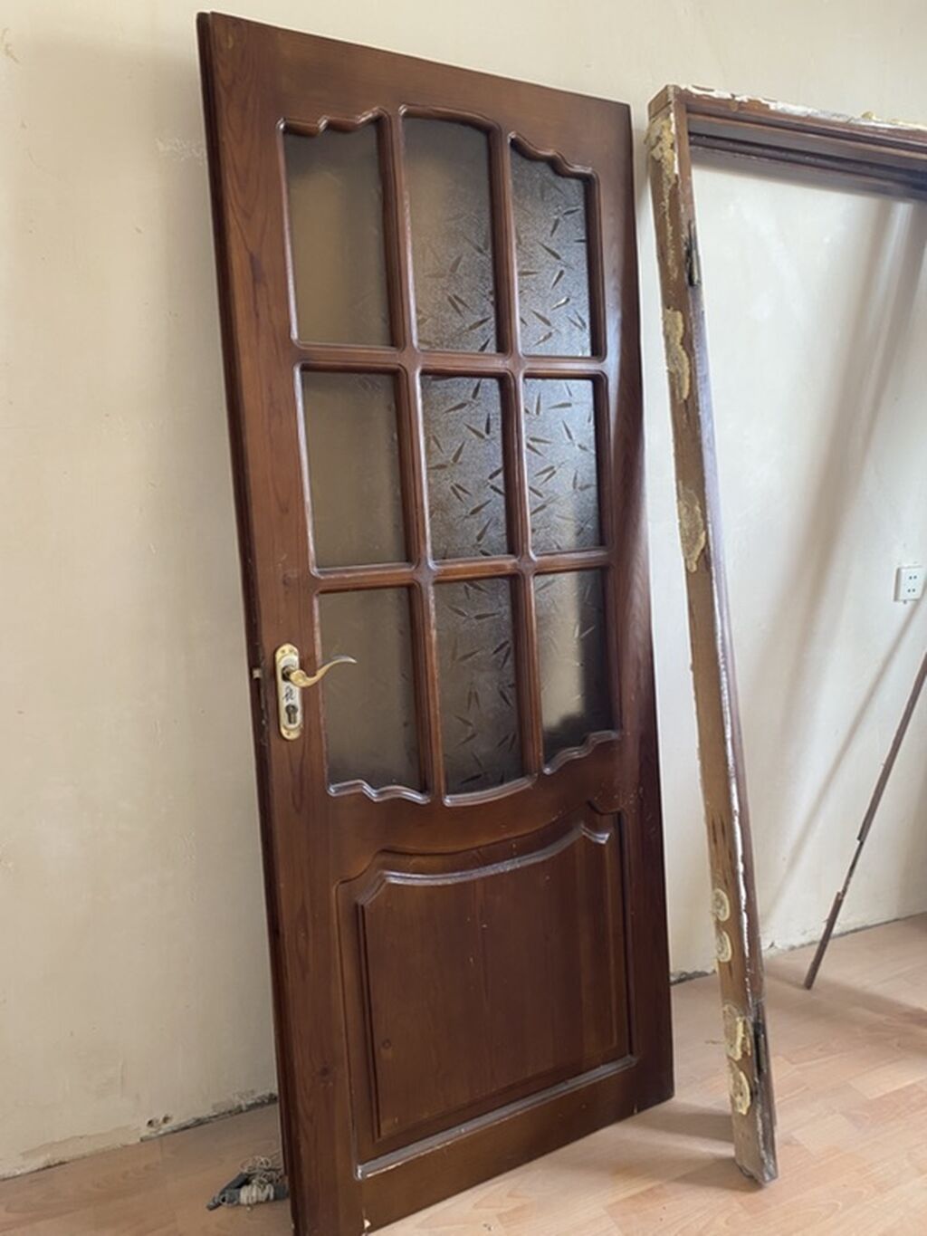 2 ededir — Pəncərələr, qapılar, balkonlar, Bakı