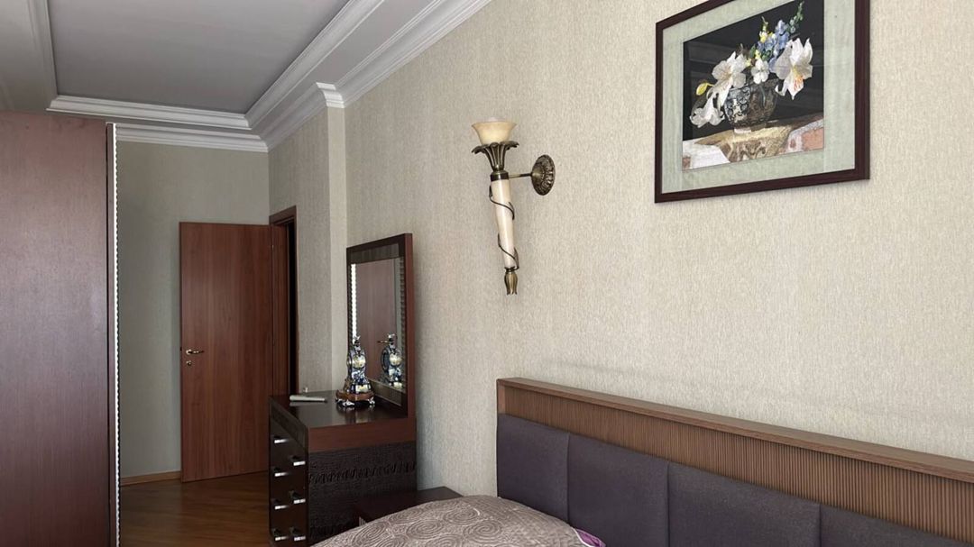 İcarəyə verilir 4 otaqlı yeni tikili 196 m² — Mənzil, Bakı (7)