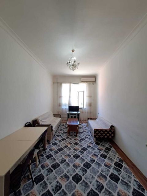 İcarəyə verilir 3 otaqlı köhnə tikili 70 m² — Naxçıvan
