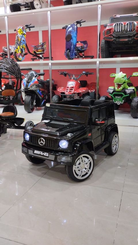 Uşaq elektro avtomobili – Mercedes G-Class üslubunda, qara rəng — Bakı