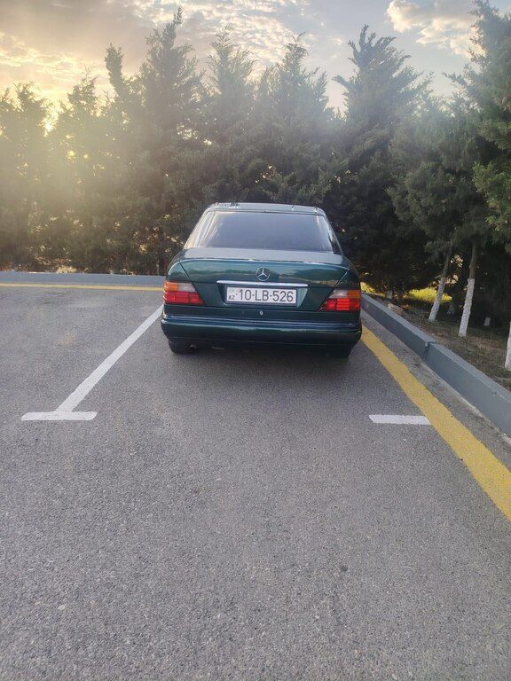 Mercedes 220 E, 2.2 L, 1995 il, 457 000 km 10-LB-526 — Avtomobillər, Bakı (8)