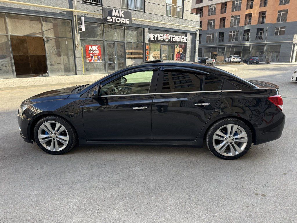 Chevrolet Cruze, 1.4 L, 2011 il, 307 385 km — Avtomobillər, Bakı (5)
