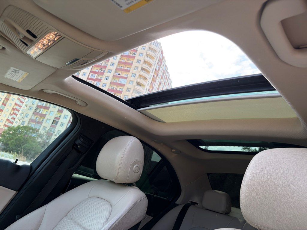 Mercedes C 300 4MATIC, 2.0 L, 2014 il, 215 658 km — Avtomobillər, Bakı (12)