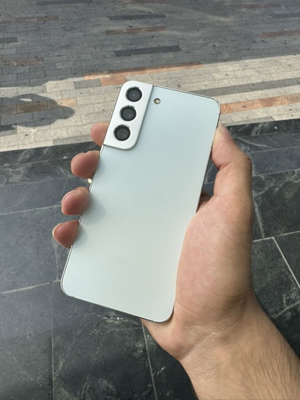 Samsung Galaxy S22, 256 GB, rəng - Ağ, Simsiz şarj — Samsung, Bakı (3)