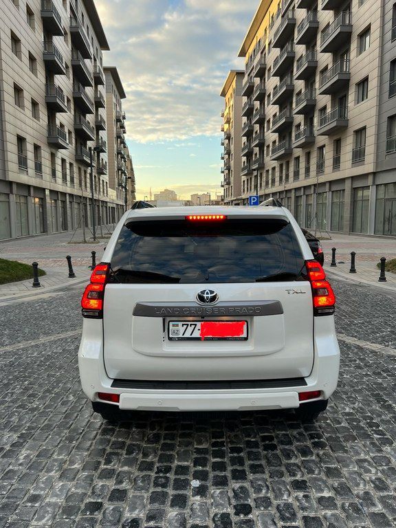 Toyota Land Cruiser Prado, 2.8 L, 2022 il, 70 000 km — Avtomobillər, Bakı (10)