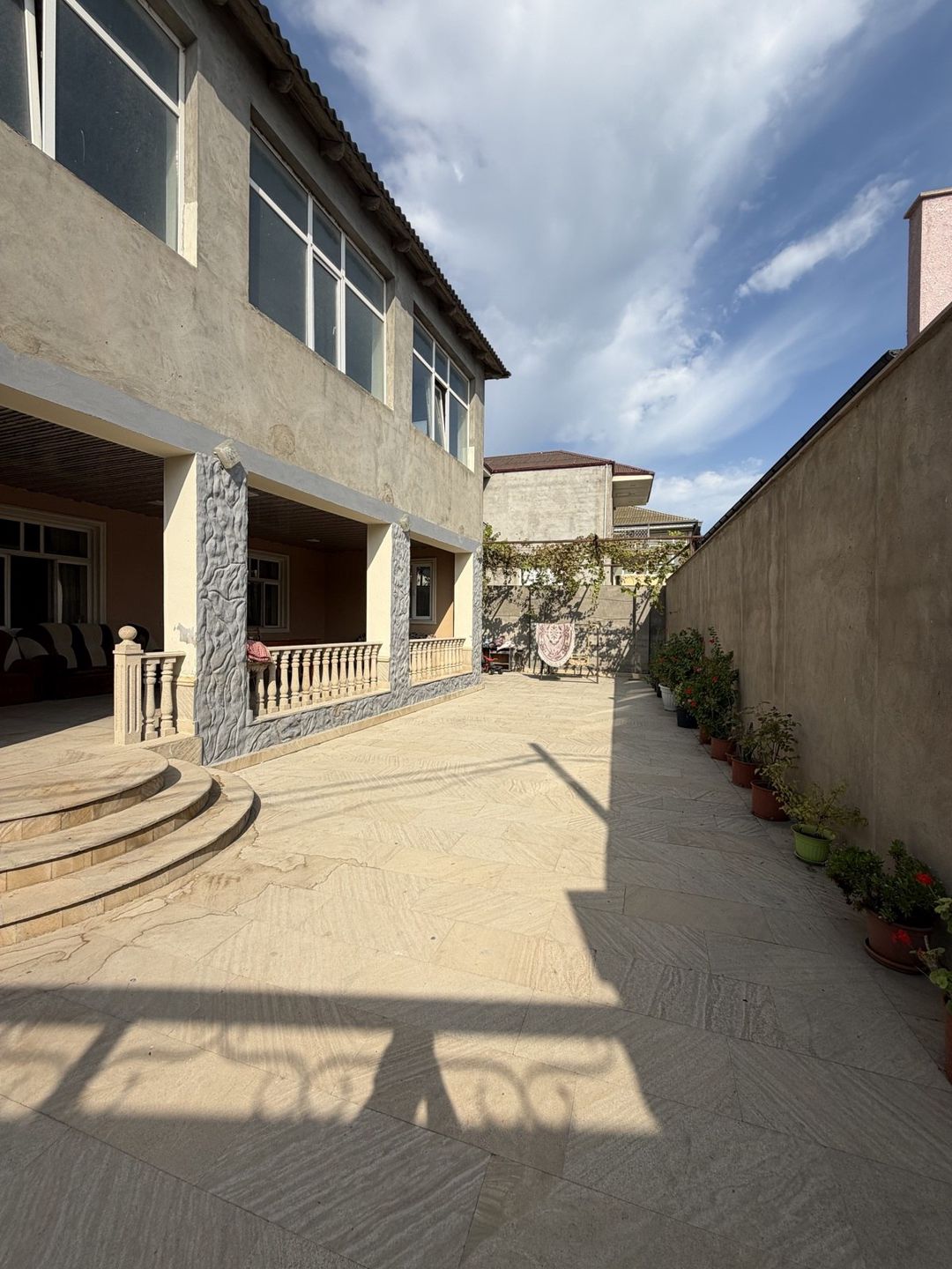 Satılır 10 otaqlı həyət evi/bağ evi 230 m² — Ev, villa, Bakı (2)