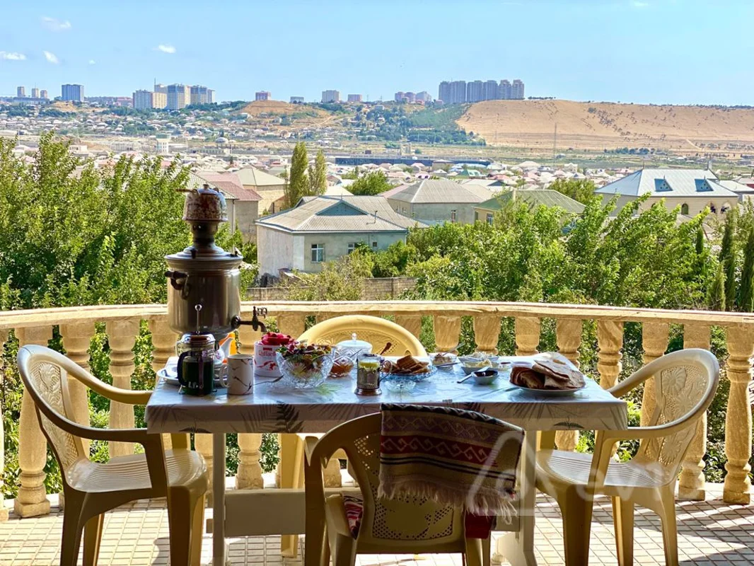 5 otaqlı həyət evi, 240 m², Bineqedi r-n Sulutepe qes — Bakı