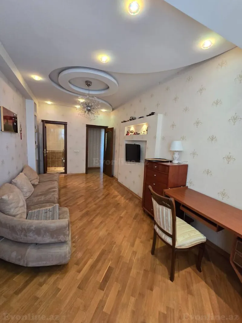 Satılır 3 otaqlı Mənzil Yeni tikili 161 m² Bakı, Nəsimi r., 28 May m — Mənzil, Bakı (7)