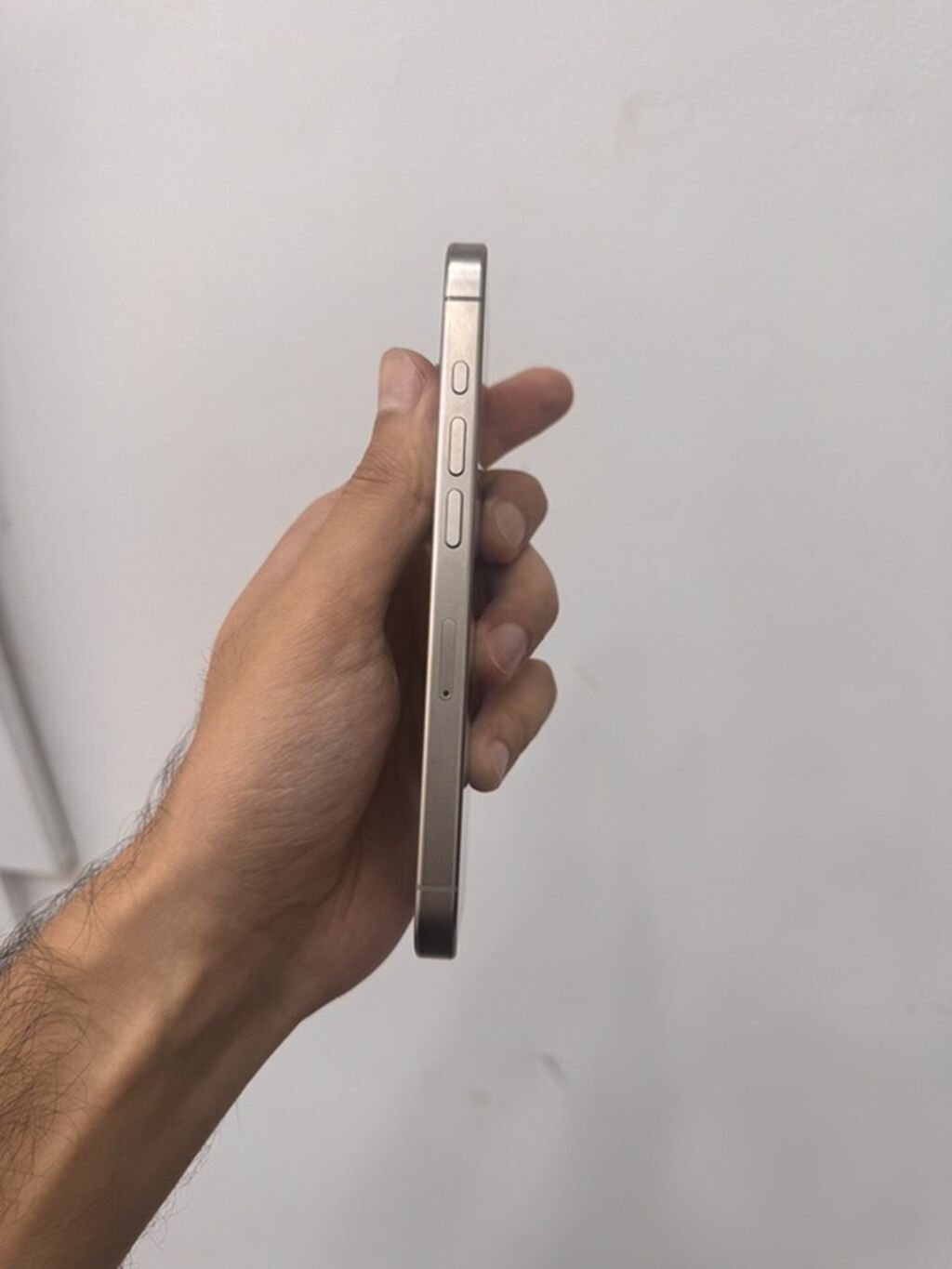 Natural Titanium, Simsiz şarj — Apple iPhone, Xırdalan (5)
