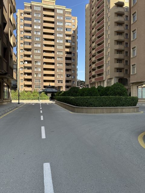 Satılır 3 otaqlı yeni tikili 108 m² — Bakı