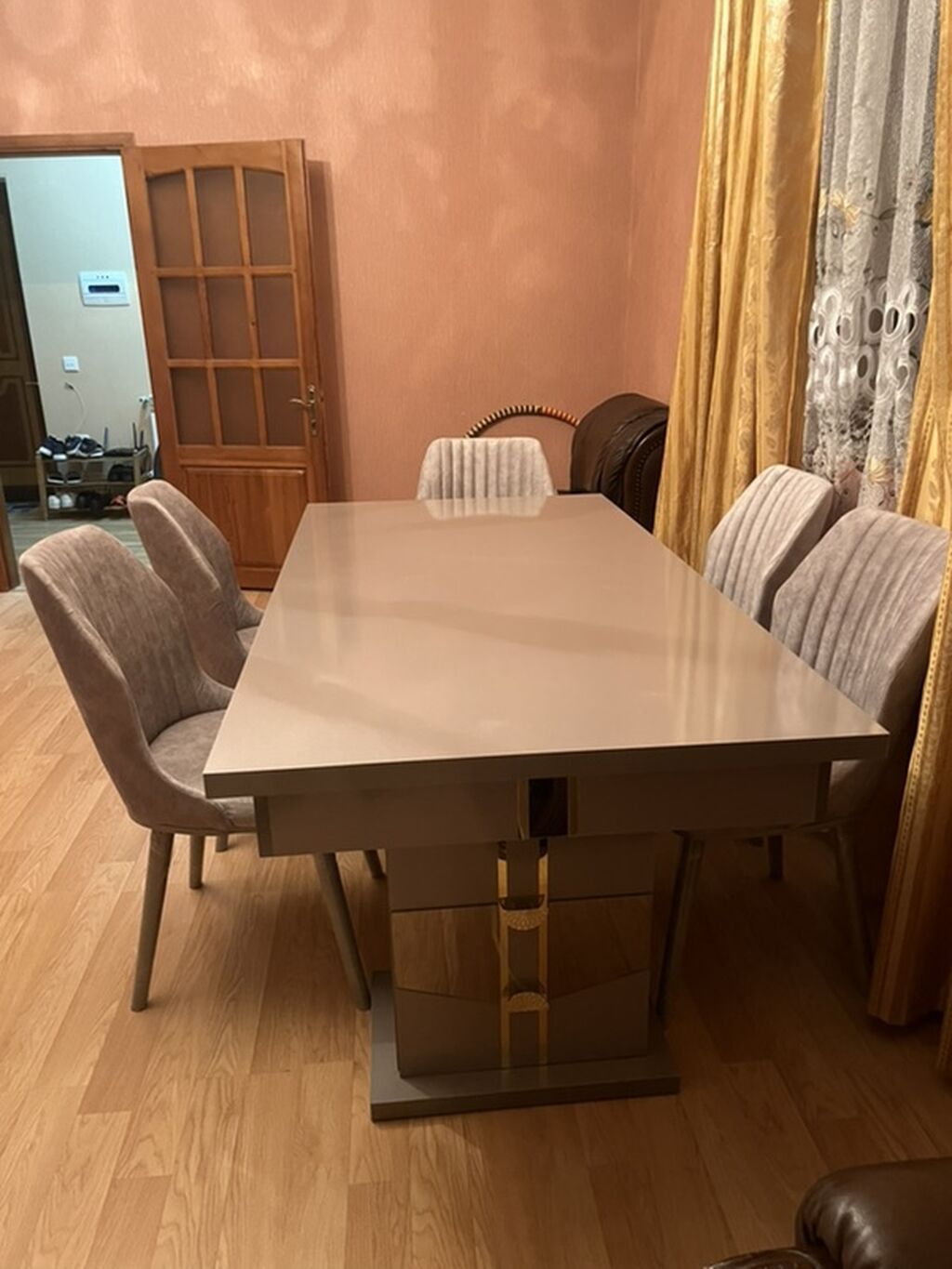 Real Alıcıya endirim olacaq Stolun ayaqları salafanlıdır və yenidir 2 — Masalar və stullar, Bakı (3)