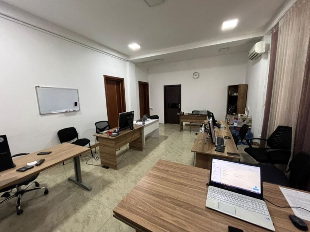 İcarəyə verilir 4 otaqlı ofis 150 m² — Ofis, Bakı (2)