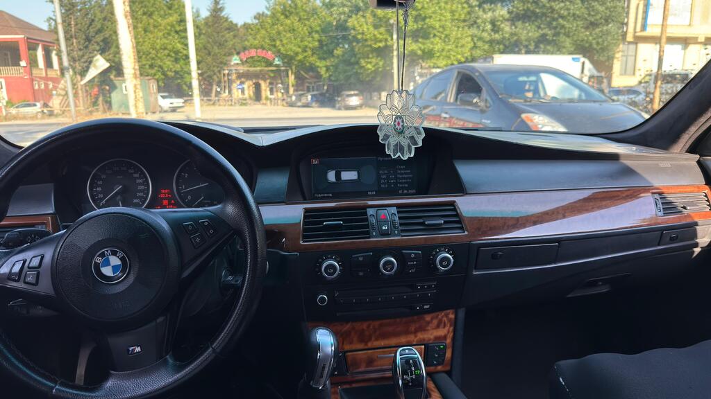 BMW 535, 3.0 L, 2007 il, 365 000 km — Avtomobillər, Bakı (9)