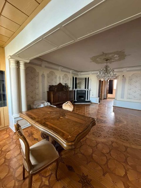 İcarəyə verilir 2 otaqlı köhnə tikili 85 m² — Bakı