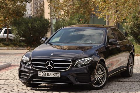 Mercedes E 300, 2.0 L, 2018 il, 176 600 km — Bakı
