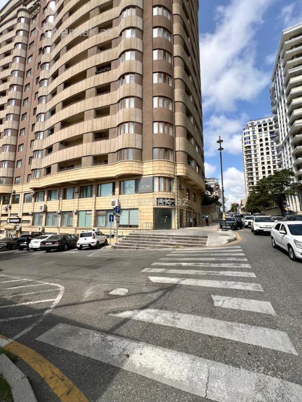 Satılır 7 otaqlı Obyekt, 240 m², Nəsimi rayonu — Əmlak, Bakı (3)