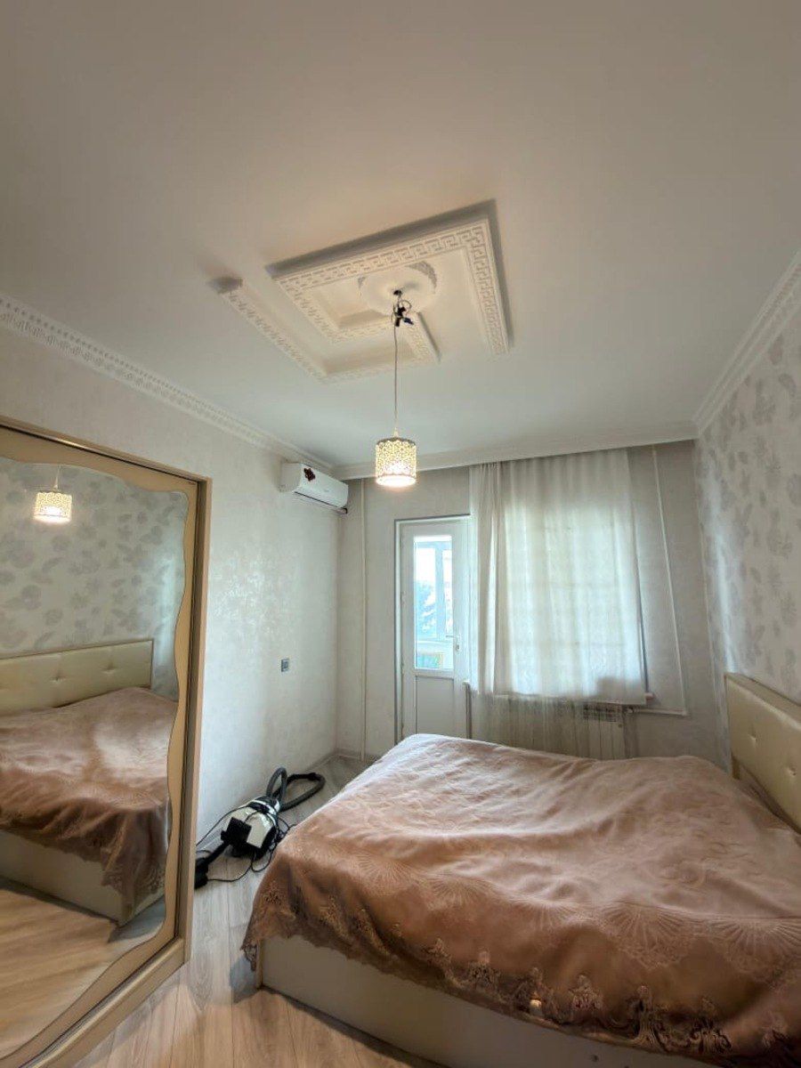 Satılır 2 otaqlı köhnə tikili 65 m² — Mənzil, Bakı (2)