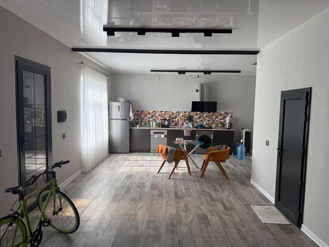 Satılır 5 otaqlı həyət evi/bağ evi 220 m² — Ev, villa, Bakı (5)