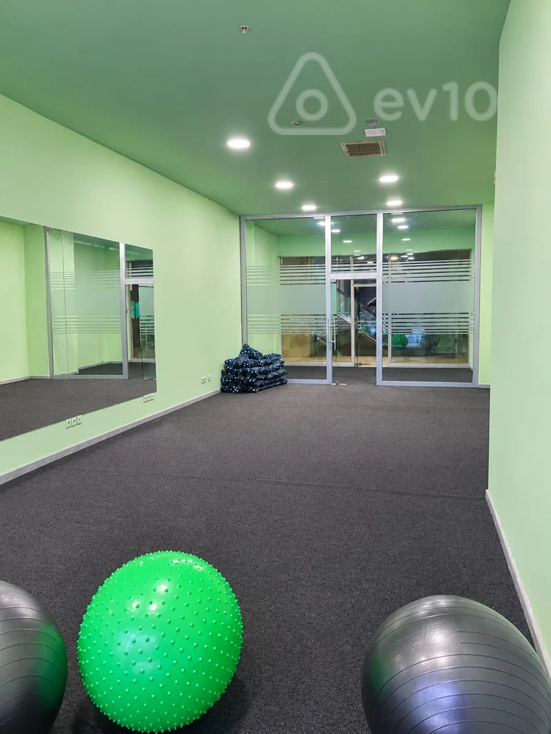 Ofis, 100 m², 28 May Metrosu — kirayə — Ofis, Bakı (4)