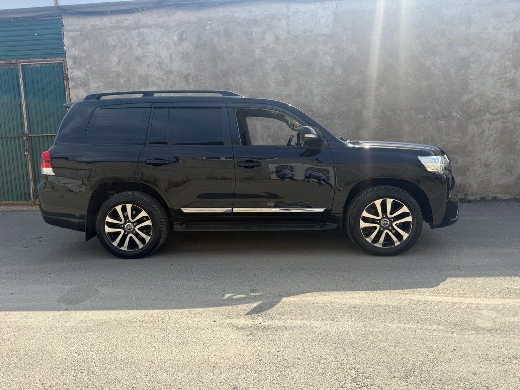 Toyota Land Cruiser, 4.0 L, 2017 il, 230 000 km — Avtomobillər, Bakı (8)