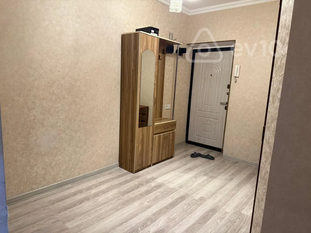 3 otaqlı mənzil, 80 m², Azerbaycan Razin — kirayə — Mənzil, Bakı (12)