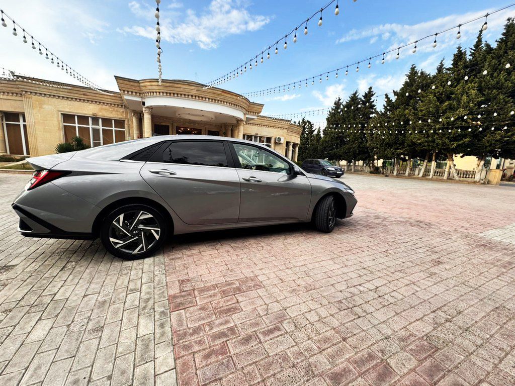 Hyundai Elantra, 1.6 L, 2024 il, 31 000 km — Avtomobillər, Bakı (7)