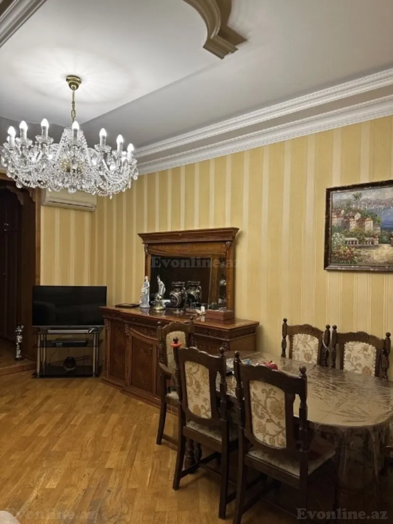 Satılır 3 otaqlı Mənzil Köhnə tikili 73 m² Bakı, Nərimanov r., Nəriman Nərimanov m — Mənzil, Bakı (2)
