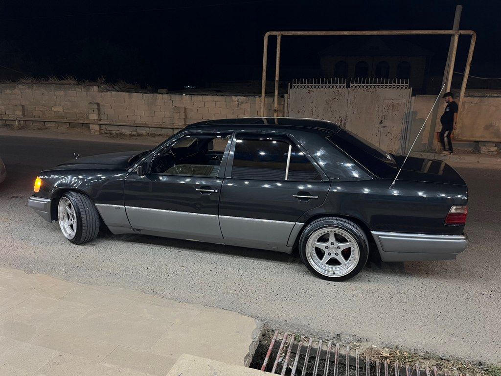 Mercedes 220 E, 2.2 L, 1994 il, 285 000 km 10-RL-223 — Avtomobillər, Bakı (7)