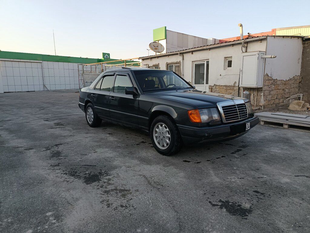 Mercedes 300 E, 3.0 L, 1988 il, 393 939 km — Avtomobillər, Sumqayıt (2)