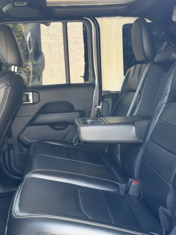 Jeep Wrangler, 2.0 L, 17.3 kWh, 2023 il, 53 000 km — Avtomobillər, Bakı (4)