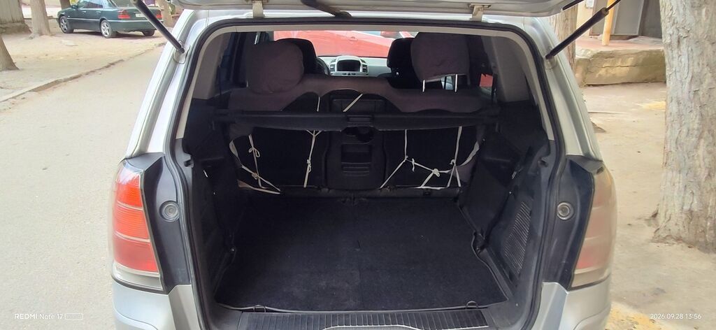 Opel Zafira (gümüş rəng) – 7 yerlik ailə miniveni Satılır — Avtomobillər, Sumqayıt (5)
