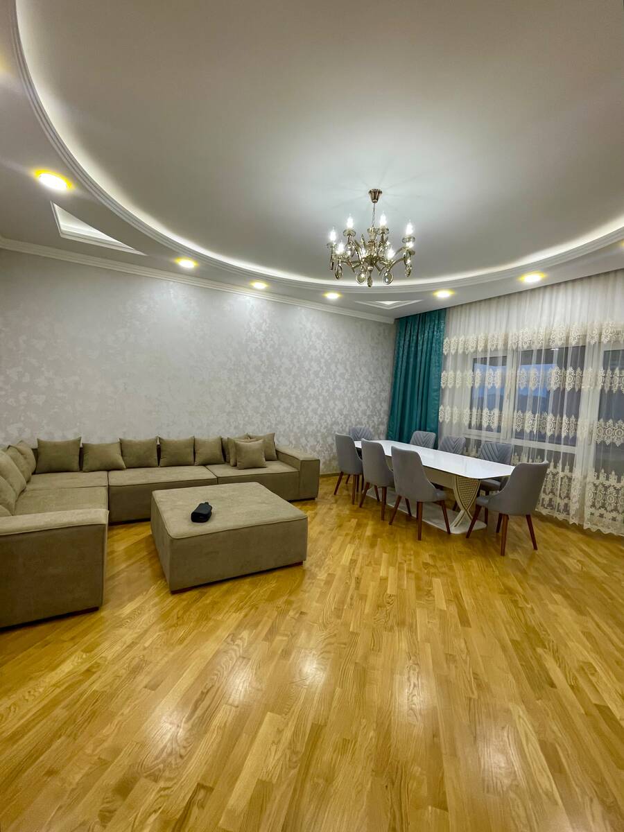 İcarəyə verilir 4 otaqlı yeni tikili 210 m² — Mənzil, Bakı (2)