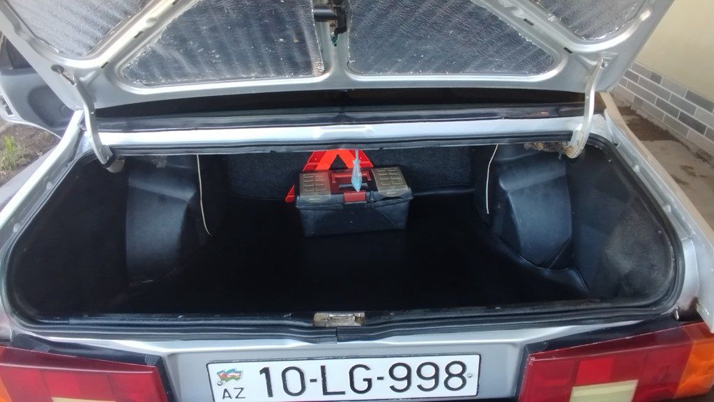 Lada (VAZ) 21099, 1.5 L, 2003 il, 330 457 km 10-LG-998 — Avtomobillər, Saatlı (5)