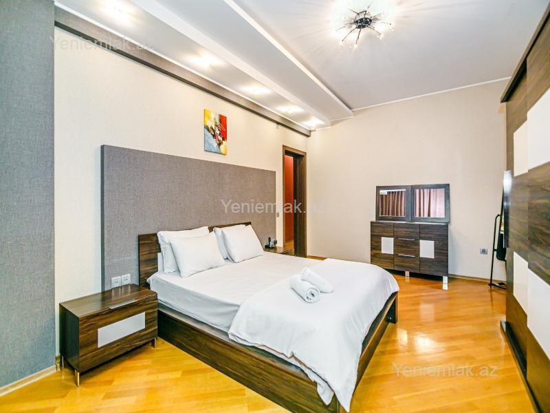 Günlük 4 otaqlı Bina evi menzil (Yeni tikili), 200 m², Səbail rayonu — Mənzil, Bakı (7)