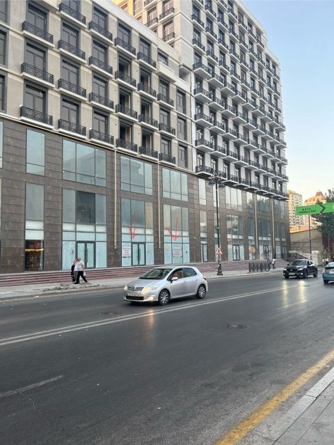 İcarəyə verilir obyekt 350 m² — Bakı