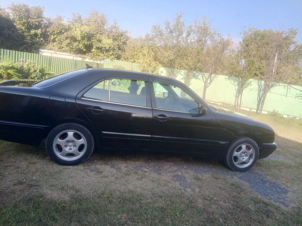 Mercedes E 240, 2.4 L, 1998 il, 443 090 km 90-LT-801 — Avtomobillər, Zaqatala (5)