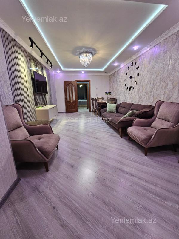 Satılır 3 otaqlı Bina evi menzil (Köhnə tikili), 72 m², 9-cu mikrorayon — Mənzil, Sumqayıt (2)