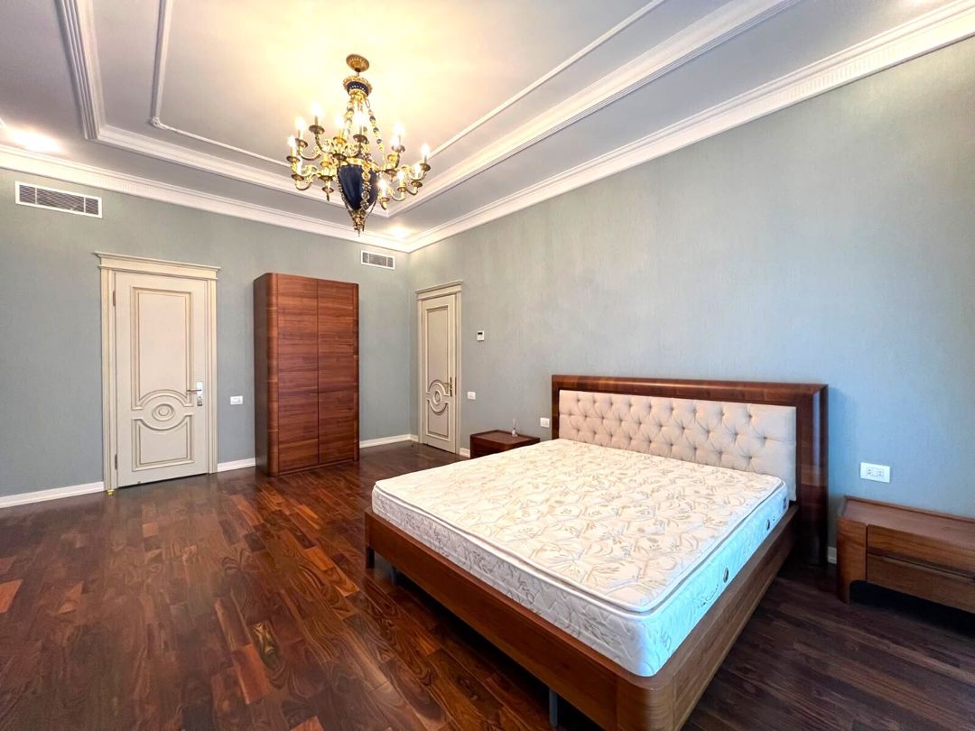 Satılır 9 otaqlı həyət evi/bağ evi 1050 m² — Ev, villa, Bakı (8)