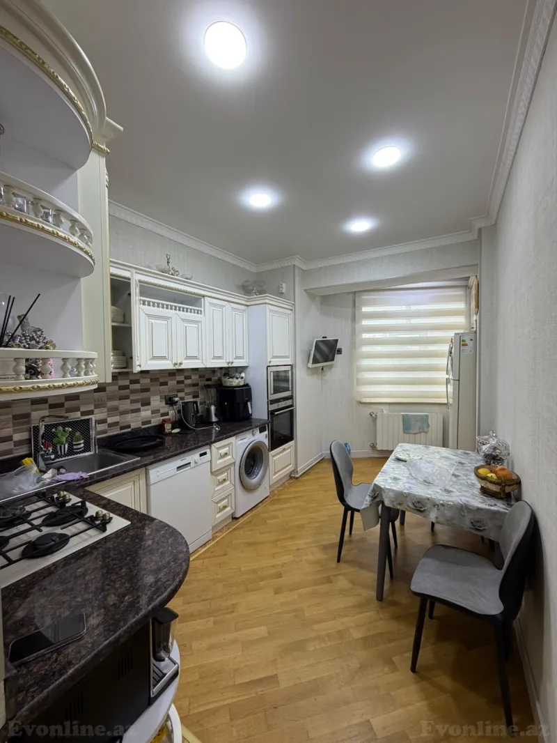 Satılır 3 otaqlı Mənzil Yeni tikili 120 m² Bakı, Nizami r., Neftçilər m — Mənzil, Bakı (7)