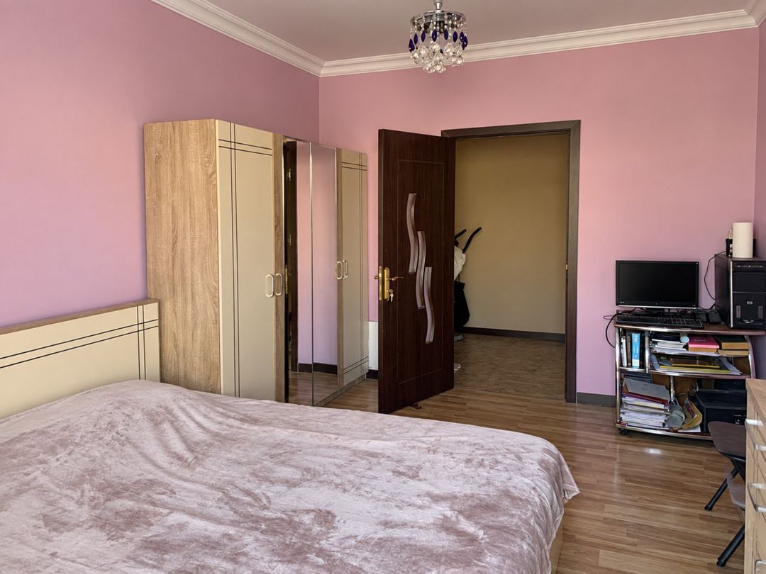 Satılır 5 otaqlı köhnə tikili 125 m² — Mənzil, Bakı (9)