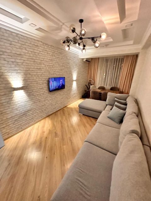 Satılır 2 otaqlı yeni tikili 100 m² — Bakı