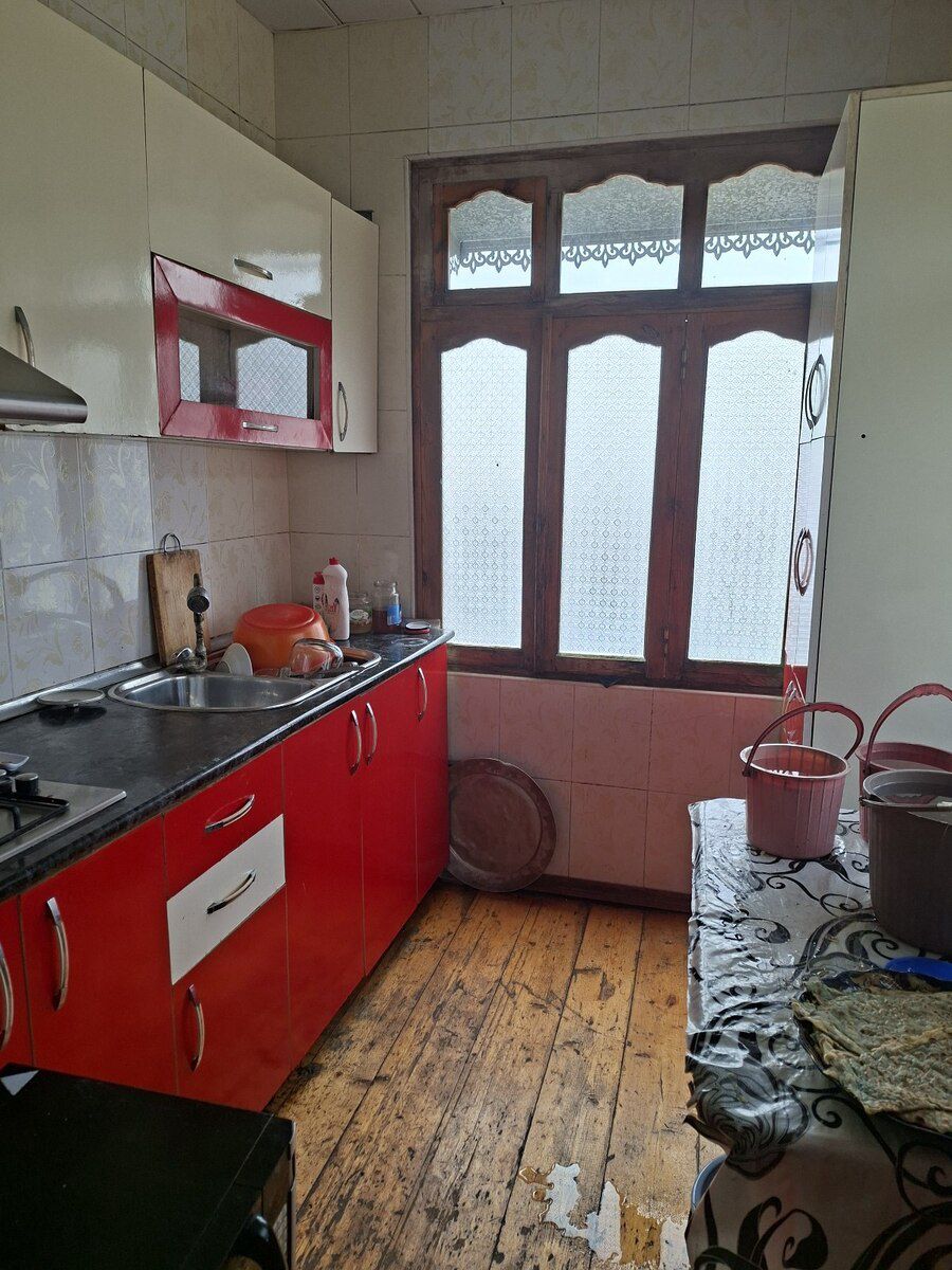 Həyət evi, Şəki r — Ev, villa, Şəki (10)